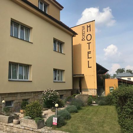 Hotel Bohemia Їчін Екстер'єр фото